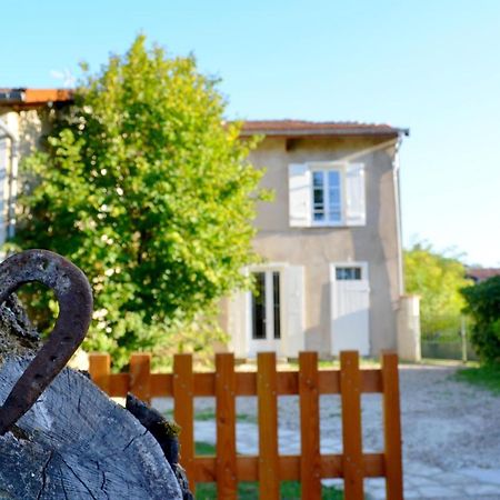 Le Gite Des Sureaux Rarecourt Экстерьер фото