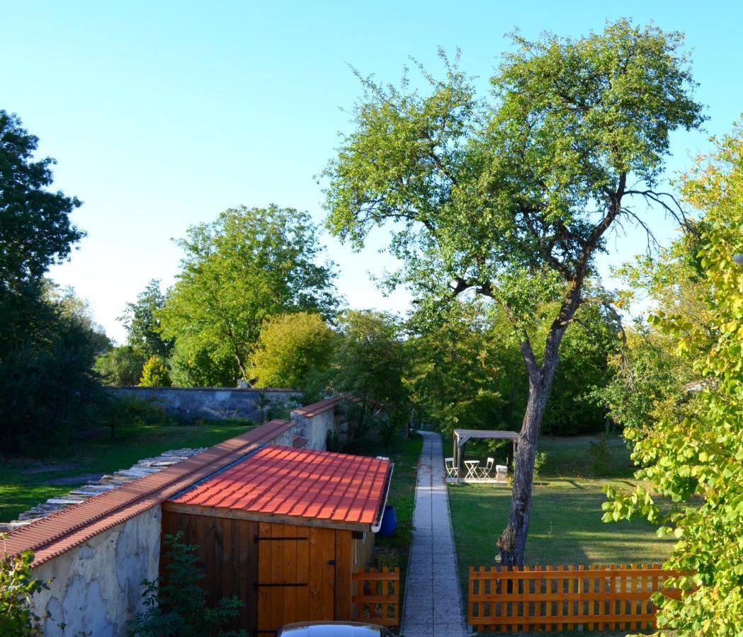 Le Gite Des Sureaux Rarecourt Экстерьер фото